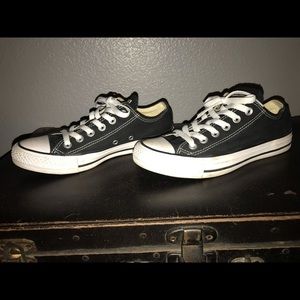 Men’s (size 5) Converse (woman 7)